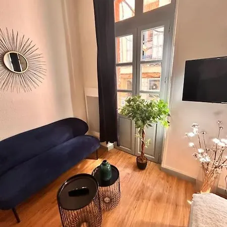 Le Cocon * מונטובן